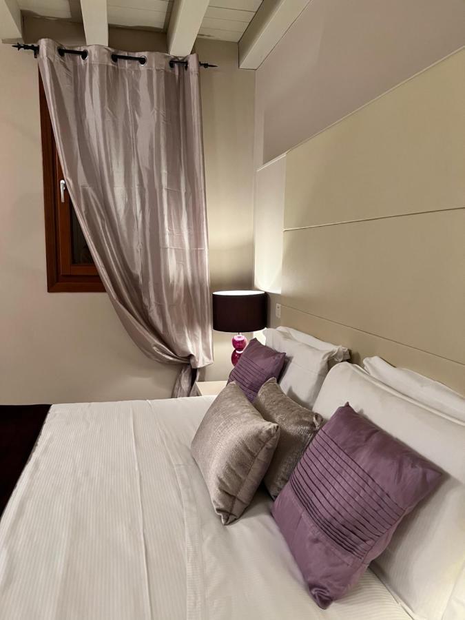 Giotto Luxury & Apartahotel 5*